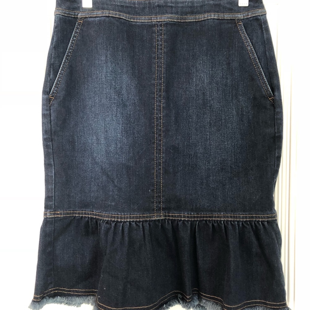 Ann Taylor mini denim skirt with frayed him.